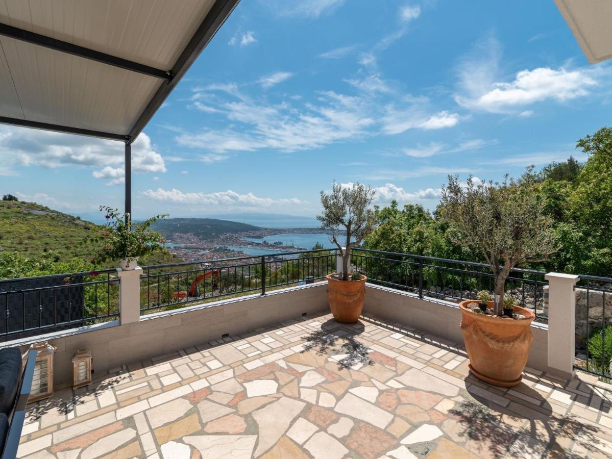 Scenic Sea View,Three Bedroom Villa With Pool Τρογκίρ Εξωτερικό φωτογραφία