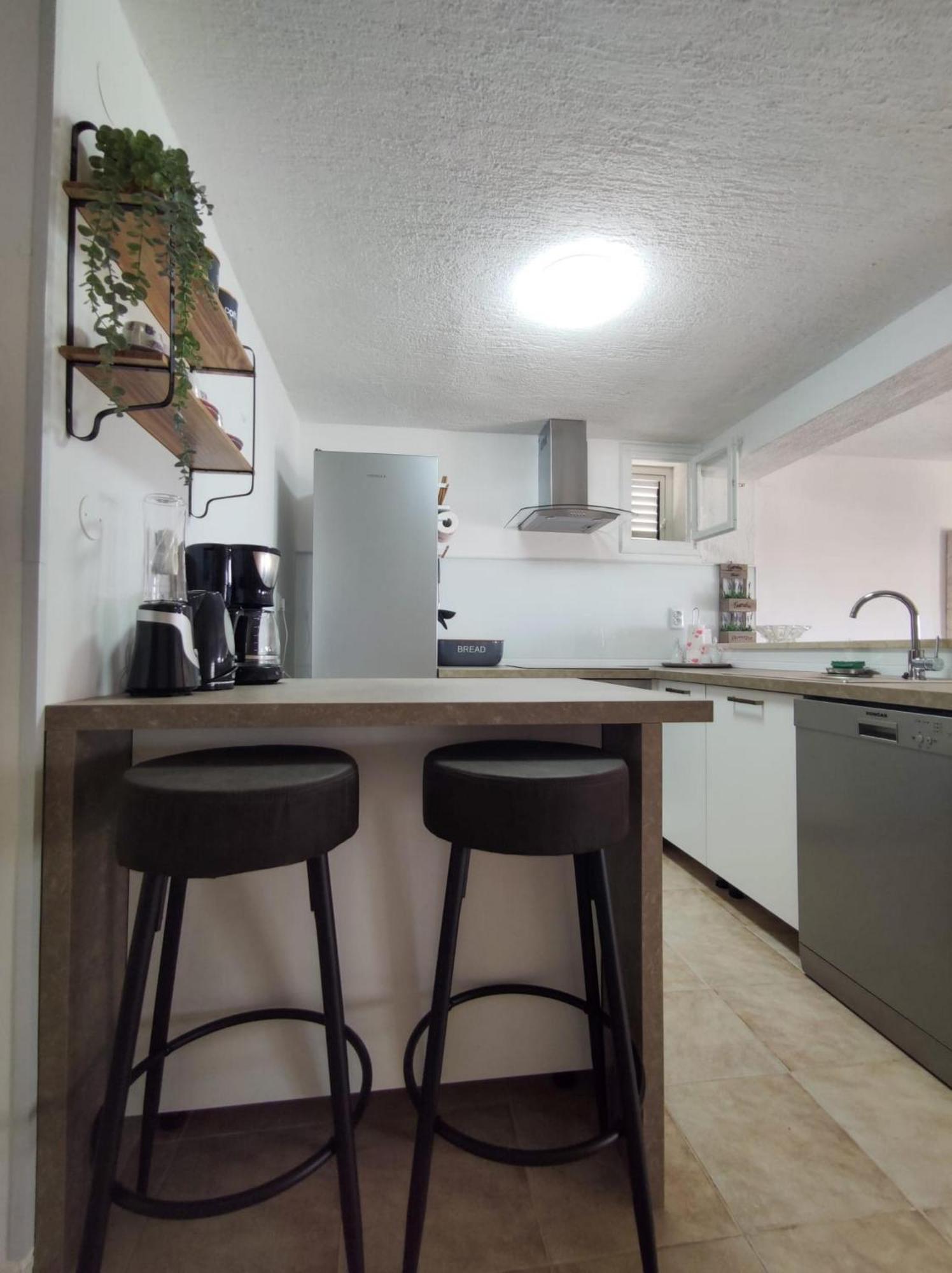 Scenic Sea View,Three Bedroom Villa With Pool Τρογκίρ Εξωτερικό φωτογραφία